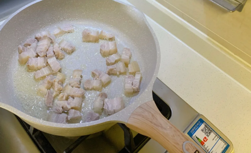 拼多多卖的麦饭石锅是真的吗 便宜的麦饭石锅靠谱吗